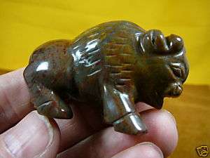 y481 v) BROWN GRAY BUFFALO bison carving stone GEM gemstone WOW 