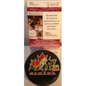   Wayne Gretzky SIGNED Team Canada Hockey Puck JSA