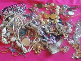   LOT OF COSTUME JEWELRY~BROOCHES~NECKLACES~BRACELETS~ WATCHES  