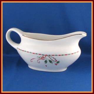 Gibson Designs Festive Traditions Gravy Boat Red Green  