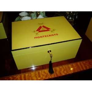   CIGAR MONTECRISTO HUMIDOR W/ HYGROMETER/HUMIDIFICATION Everything