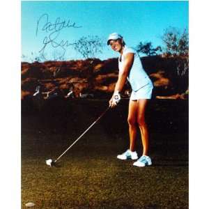  Natalie Gulbis Signed Golf Pose 16x20