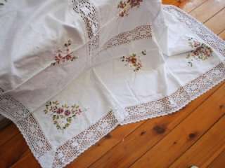 Ribbon Embroidery Crochet Lace Table Topper M White  