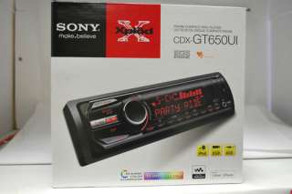 SONY CDX GT650UI IN DASH CD  WMA AAC USB IPOD RECEIVER + 2 SPEAKERS 