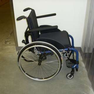 TiLite 18X17 Aero Z Aluminum Wheelchair SN 31706  